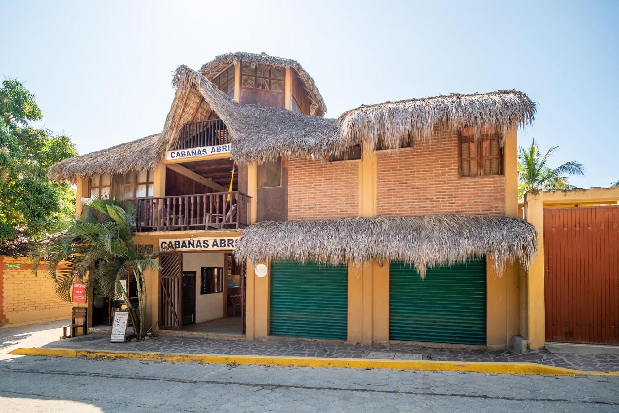 Oyo Cabanas Abril, มาซุนเต ภายนอก รูปภาพ